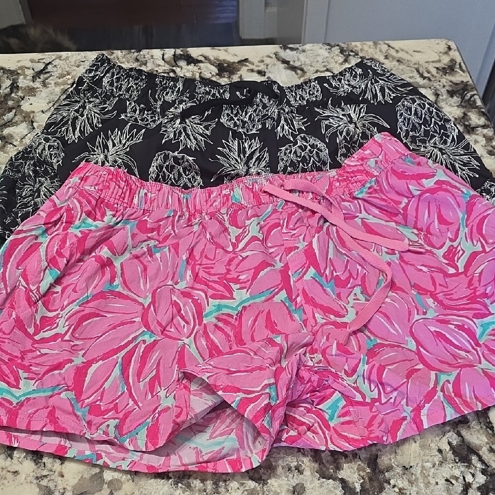 2 Pairs Of Lauren James Black and White Patterned And Pink Pattered Shorts M